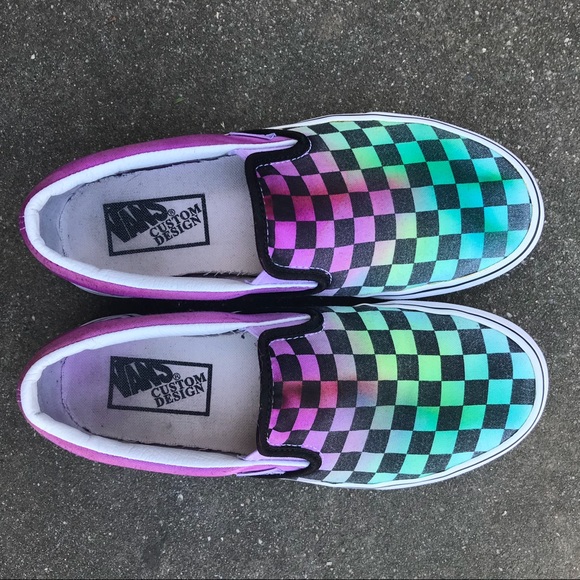 light purple checkered slip on vans